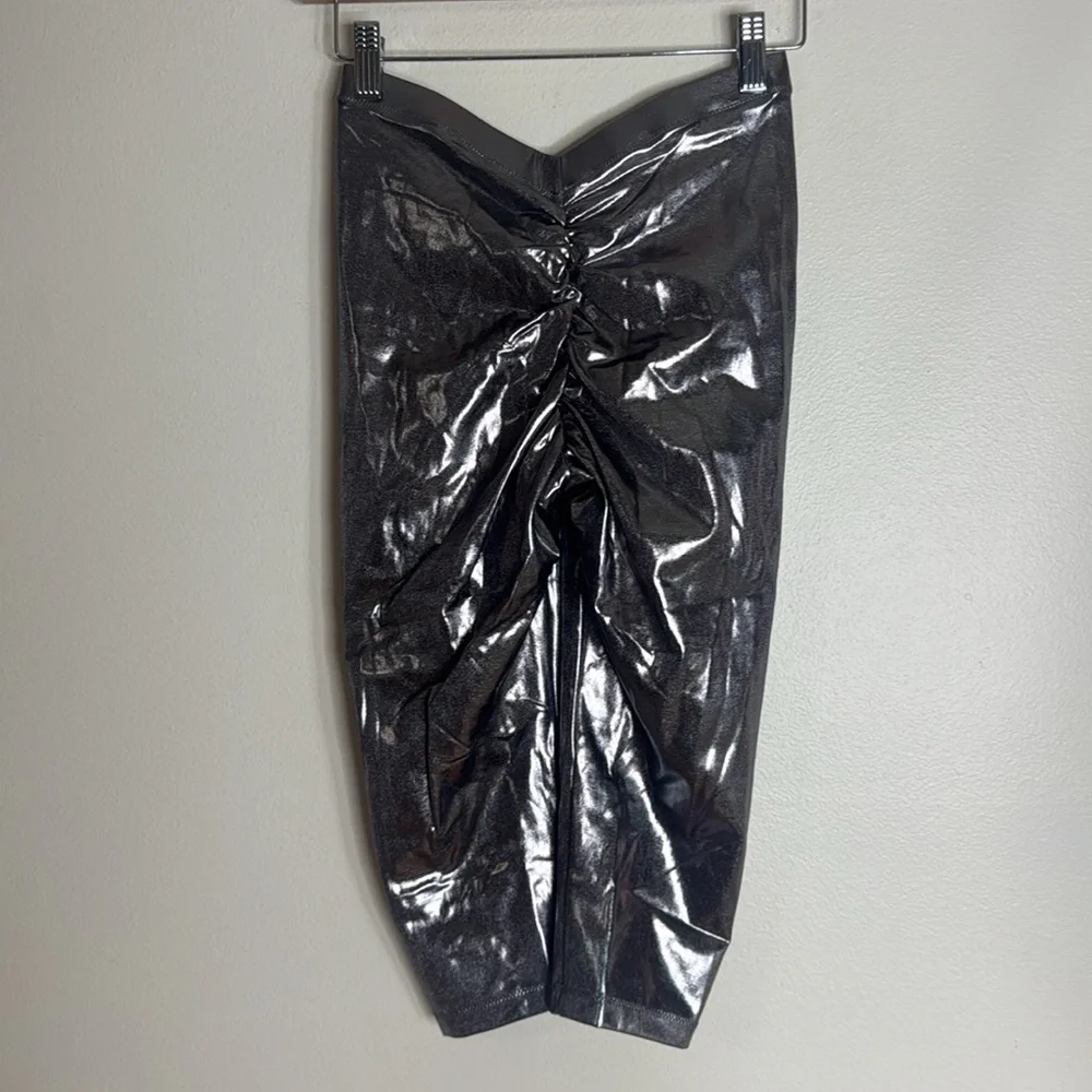 Skims Metallic Swim V Waist Pant Carbon Metallics Collection size small beach